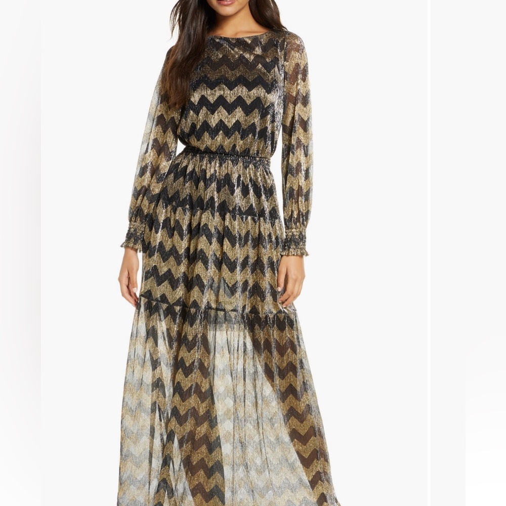Gorgeous, metallic, black and gold Chevron gown